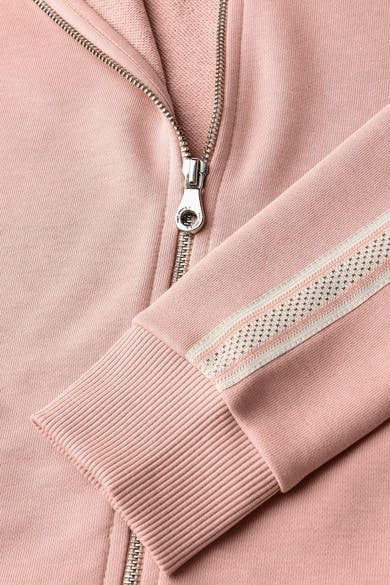 Sweatshirt van STREET ONE met ritssluiting en gestreepte details op de mouw.