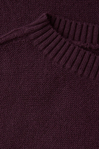 Ronde hals trui bordeaux van Street One, in effen breisel, met geribbelde halslijn.