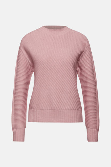 Pull col montant rose de STREET ONE avec une texture côtelée diagonale et des manches longues côtelées.

