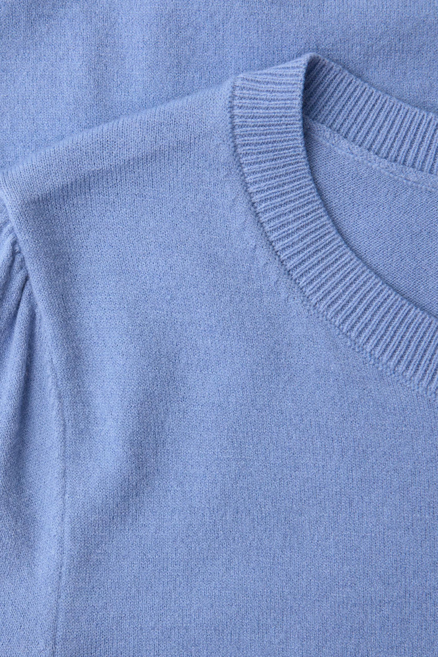 Ronde hals trui blauw van STREET ONE, in effen fijne brei met een geribde kraag.