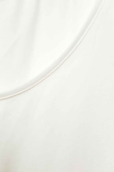 Débardeur blanc de Street One avec un col rond et une texture lisse.