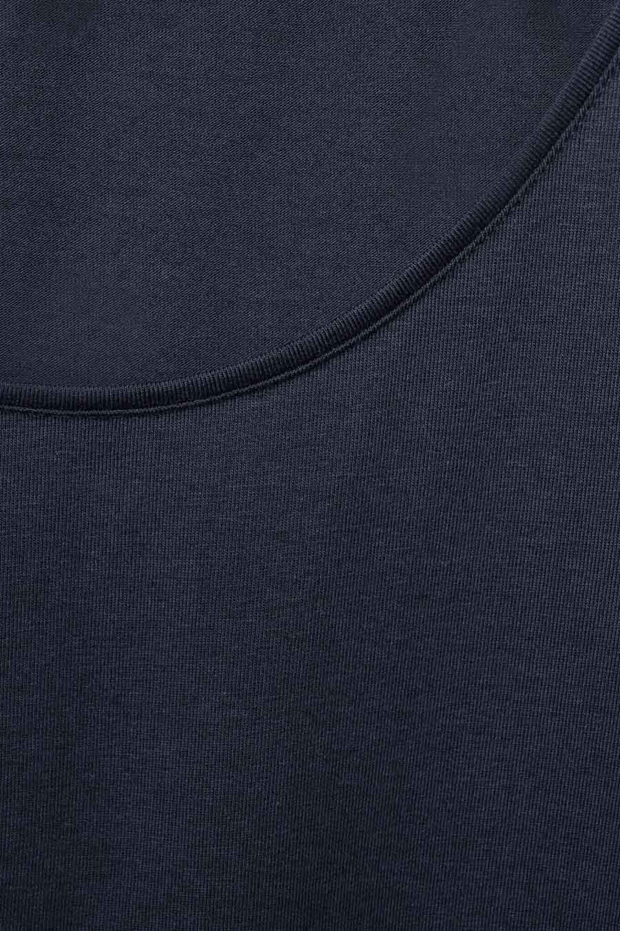 Blauwe tanktop van STREET ONE in effen tricot, met een ronde hals.