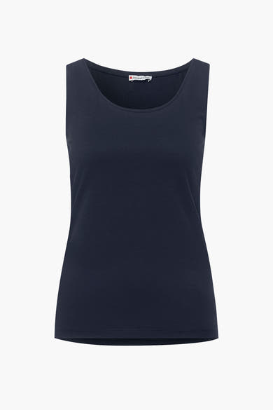 Blauwe tanktop van STREET ONE, ronde hals en klassieke pasvorm, op een witte achtergrond.