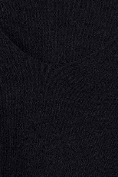 Top noir à manches courtes de STREET ONE, montrant une texture tricotée.
