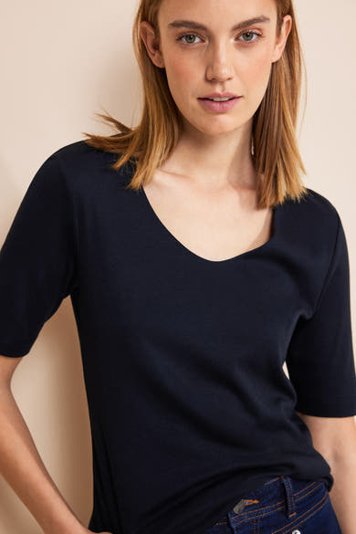 Top uni bleu de STREET ONE, met V-hals en korte mouwen.