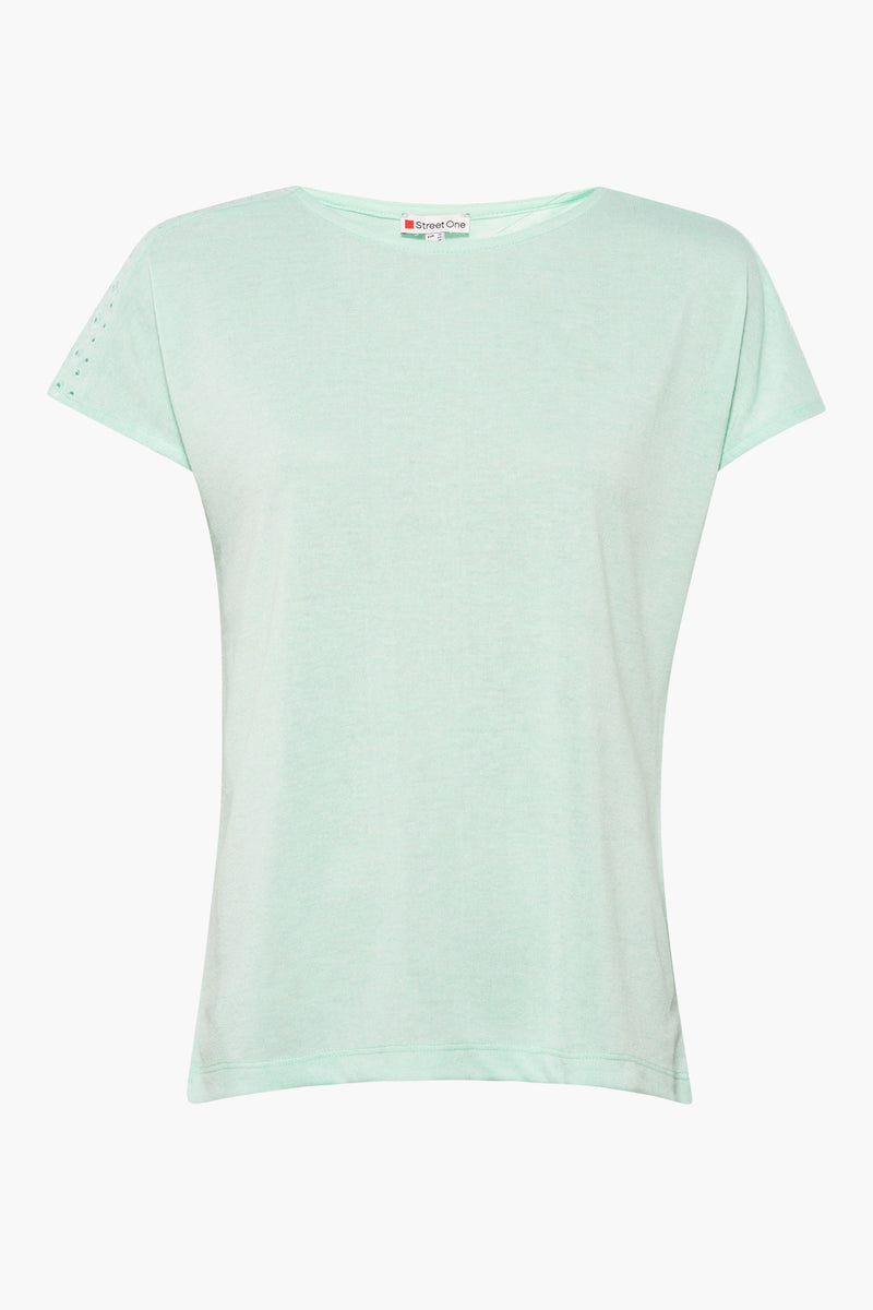 T-shirt uni vert à manches courtes de STREET ONE, avec des perforations décoratives aux épaules.
