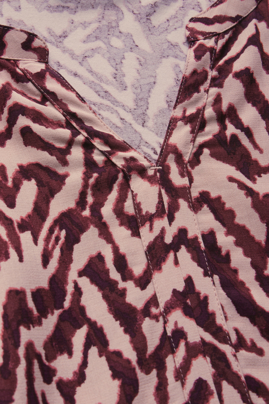 Multikleuren T-shirt met lange mouwen van STREET ONE met een origineel dierenprint.