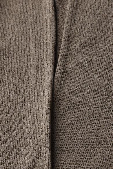Bruin gebreid vest van Street One, textuurdetail.