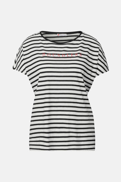 Top à rayures blanc et noir de Street One, avec inscription rouge sur le devant.