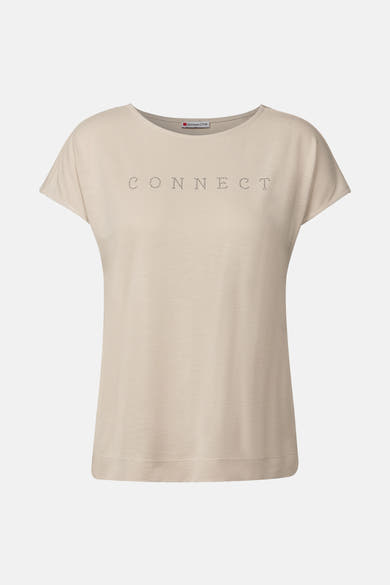 Top met korte mouwen beige van STREET ONE, met het woord "CONNECT" in strass.