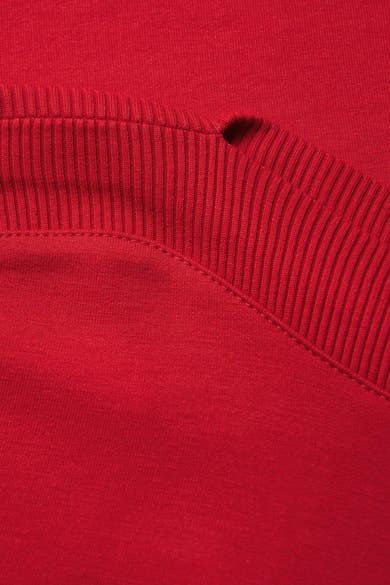 Top met korte mouwen rood van STREET ONE, geribbelde textuur op de halslijn, kraagdetail.