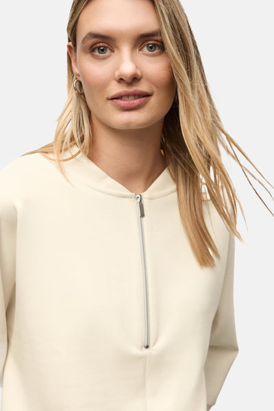 Beige sweatvest van Street One met zilveren ritssluiting en een losse pasvorm.