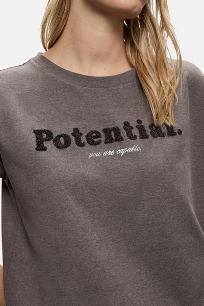 Bruin T-shirt met korte mouwen van Street One met de tekst "Potential" en "you are capable".