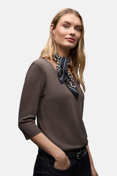 Bruin T-shirt met korte mouwen van Street One met een sjaal met luipaardprint.