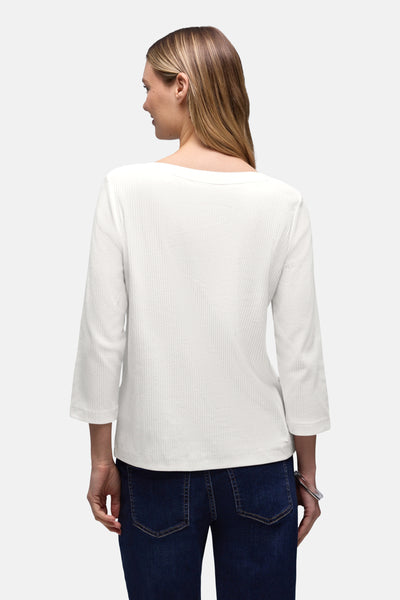 T-shirt à manches longues blanc de Street One, avec texture côtelée, porté avec un jean bleu foncé.