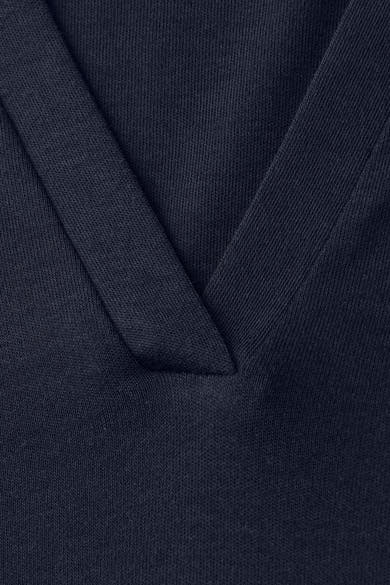 Blauw T-shirt met korte mouwen van Street One, ribgebreide textuur met een V-hals.