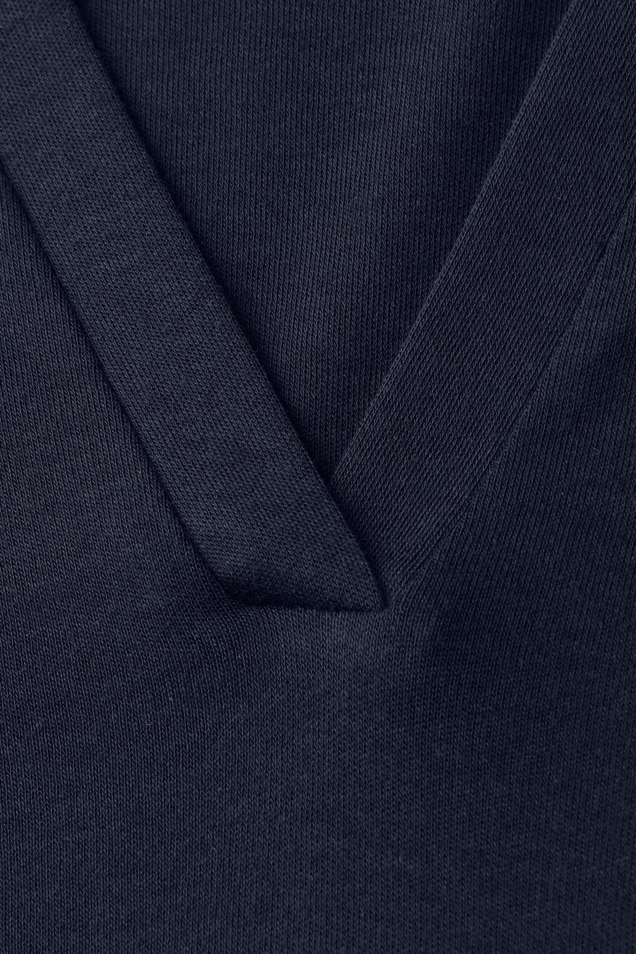 Blauw T-shirt met korte mouwen van Street One, ribgebreide textuur met een V-hals.