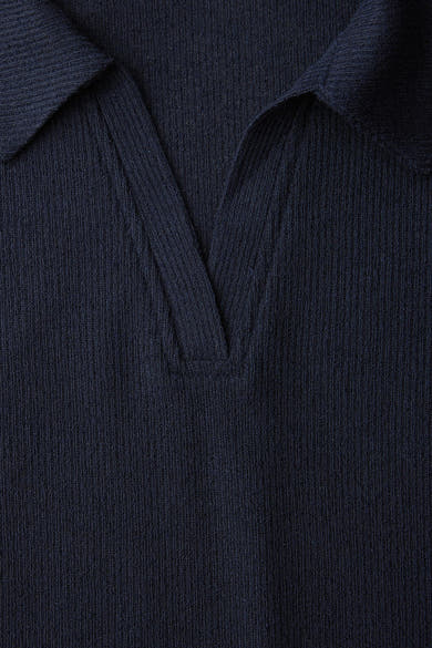 Blauwe poloshirt van Street One, in fijne ribgebreide stof.
