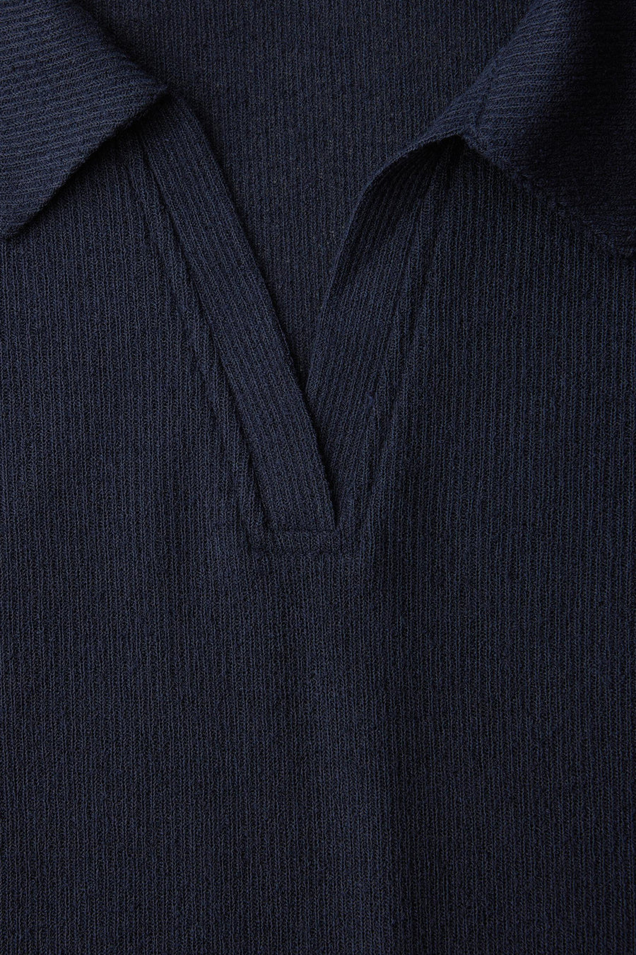 Blauwe poloshirt van Street One, in fijne ribgebreide stof.