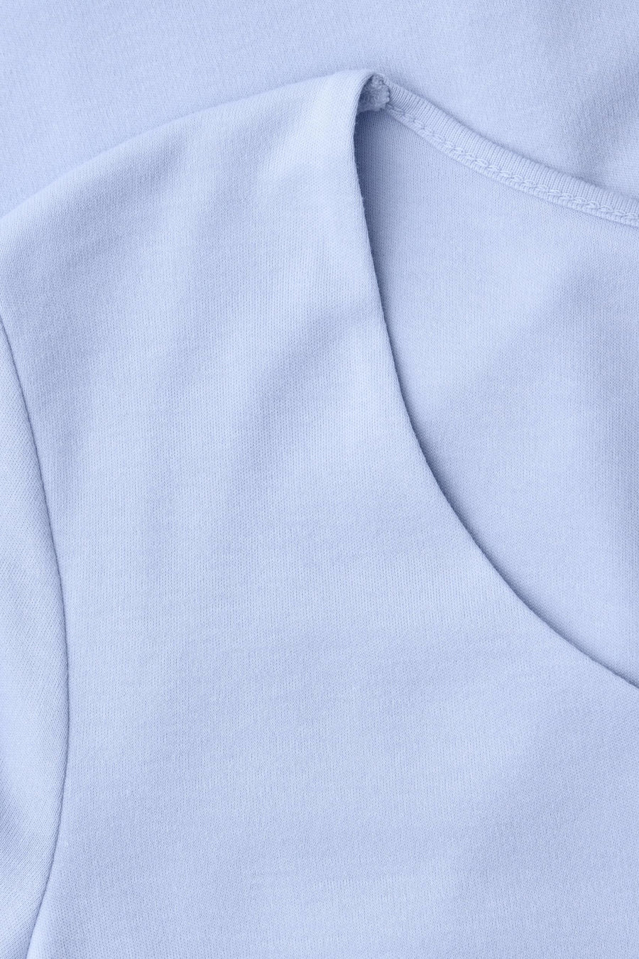 Blauw T-shirt van STREET ONE, van zachte jersey met originele halslijn, klassieke pasvorm.