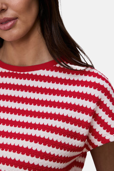 Multikleurig T-shirt van STREET ONE met horizontale strepenprint en gebreide textuur, klassieke pasvorm.