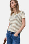 Beige gestreept T-shirt van Street One, gedragen met een blauwe jeans.