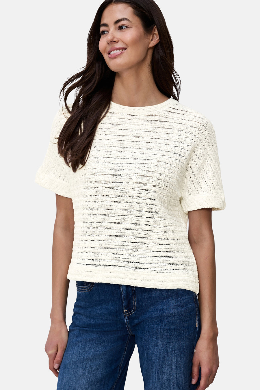 Wit T-shirt met ronde hals van STREET ONE, in crèmekleurige ajourbreiwerk en met korte mouwen.