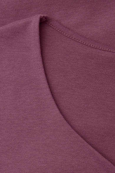Effentroze T-shirt van STREET ONE in fijne tricot, met zichtbare halslijn en naden.
