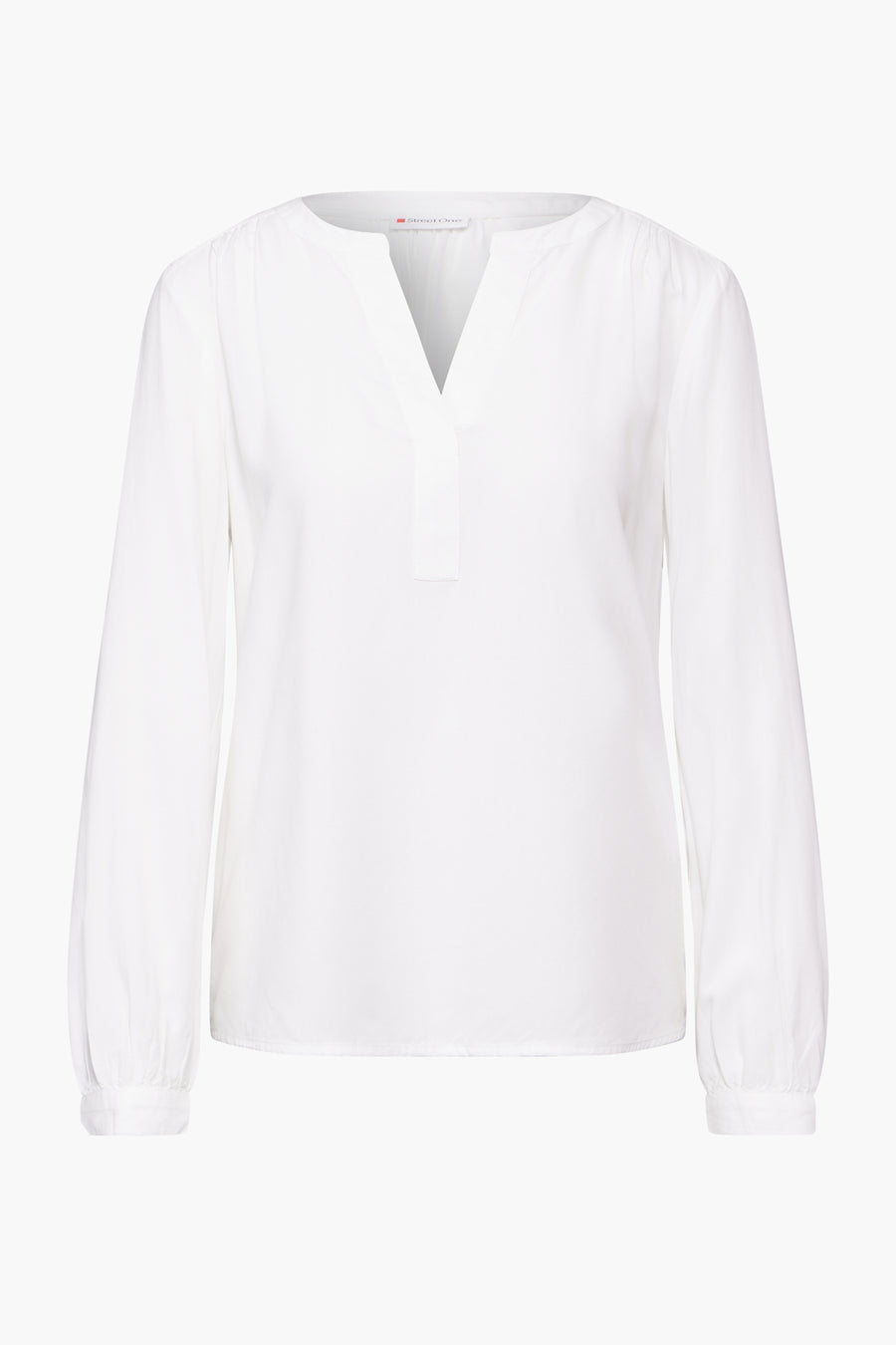 Ecru blouse met lange mouwen van Street One, met een V-hals en een rechte pasvorm.