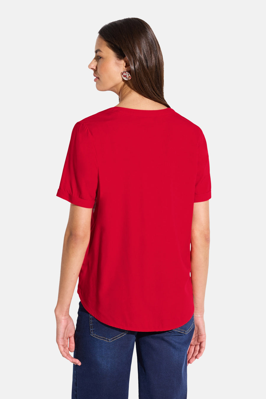 Rood overhemd met korte mouwen van STREET ONE, gedragen met een blauwe jeans, achterzicht.