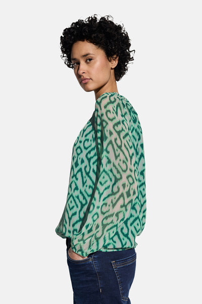 Multikleurig overhemd met lange mouwen van STREET ONE, met print, gedragen met een donkerblauwe jeans.