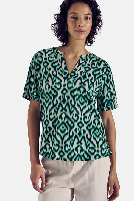 Multikleurig overhemd met korte mouwen van Street One met een all-over geometrisch patroon.