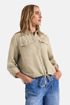 Beige blouse met lange mouwen van STREET ONE, met klepzakken en knoopsluiting.