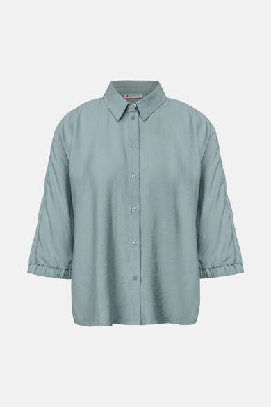 Blauwe blouse met driekwartmouwen van STREET ONE, met een licht gekreukte textuur en een losse pasvorm.