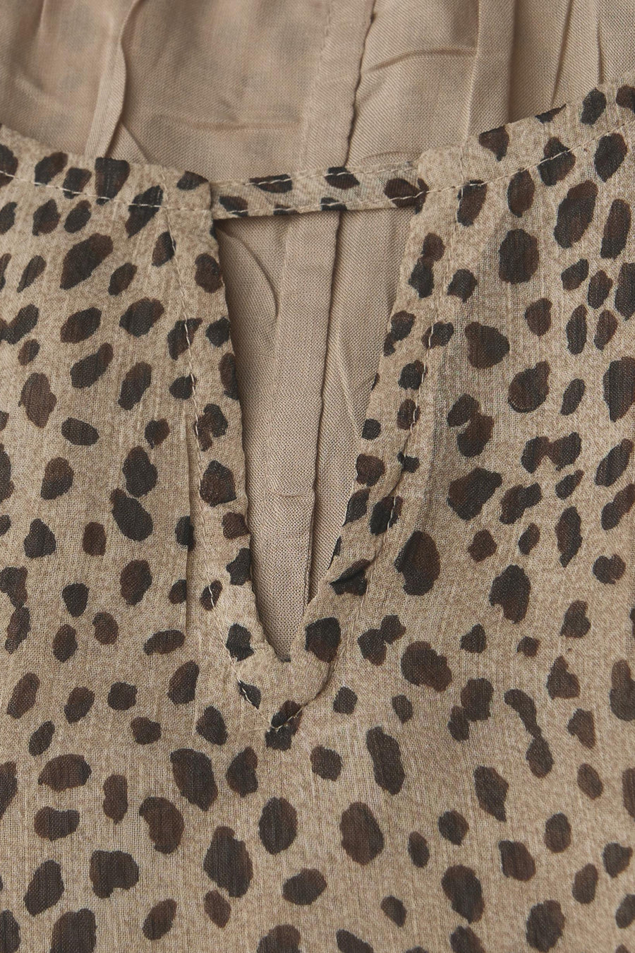 Multikleuren blouse met lange mouwen van Street One, met luipaardprint en V-hals.