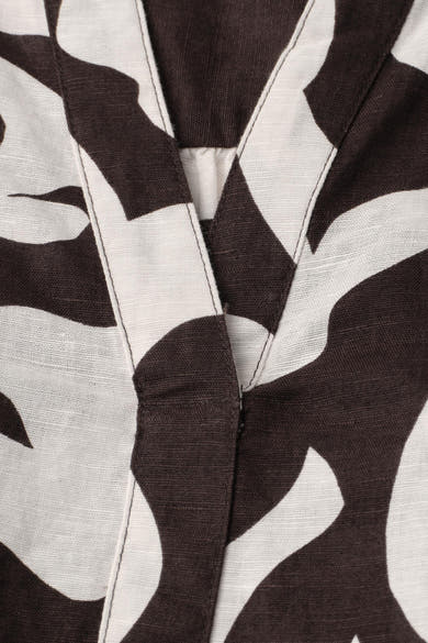 Multikleurige blouse van STREET ONE met bruin en gebroken wit abstract patroon, V-hals.