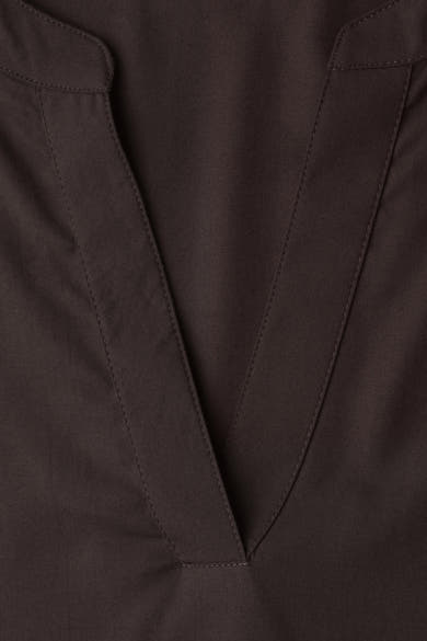Bruine blouse van STREET ONE met gestructureerde V-hals en zichtbare naden.