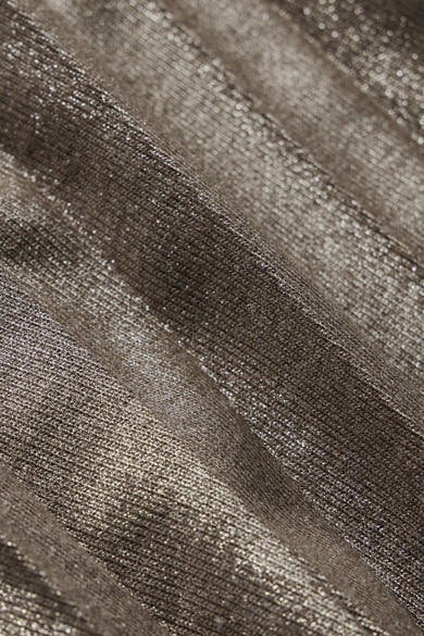 Beige lange rok STREET ONE met glanzende plooien en geplooide textuur.