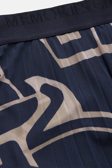 Gestreepte lange rok van Street One, met grafische print en elastische tailleband met logo.