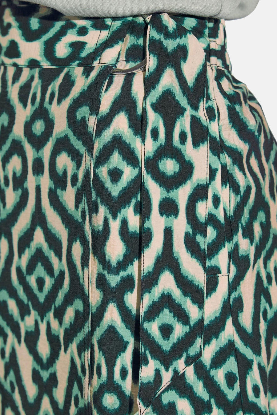 Lange veelkleurige rok van Street One met ikat-patroon en decoratieve gesp.