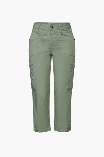 Pantalon cargo vert de STREET ONE, avec poches latérales et coupe décontractée.