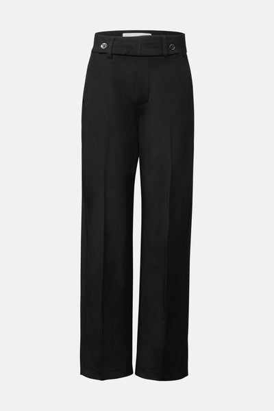 Pantalon de costume noir de STREET ONE, avec une coupe ample et des détails de ceinture argentés.
