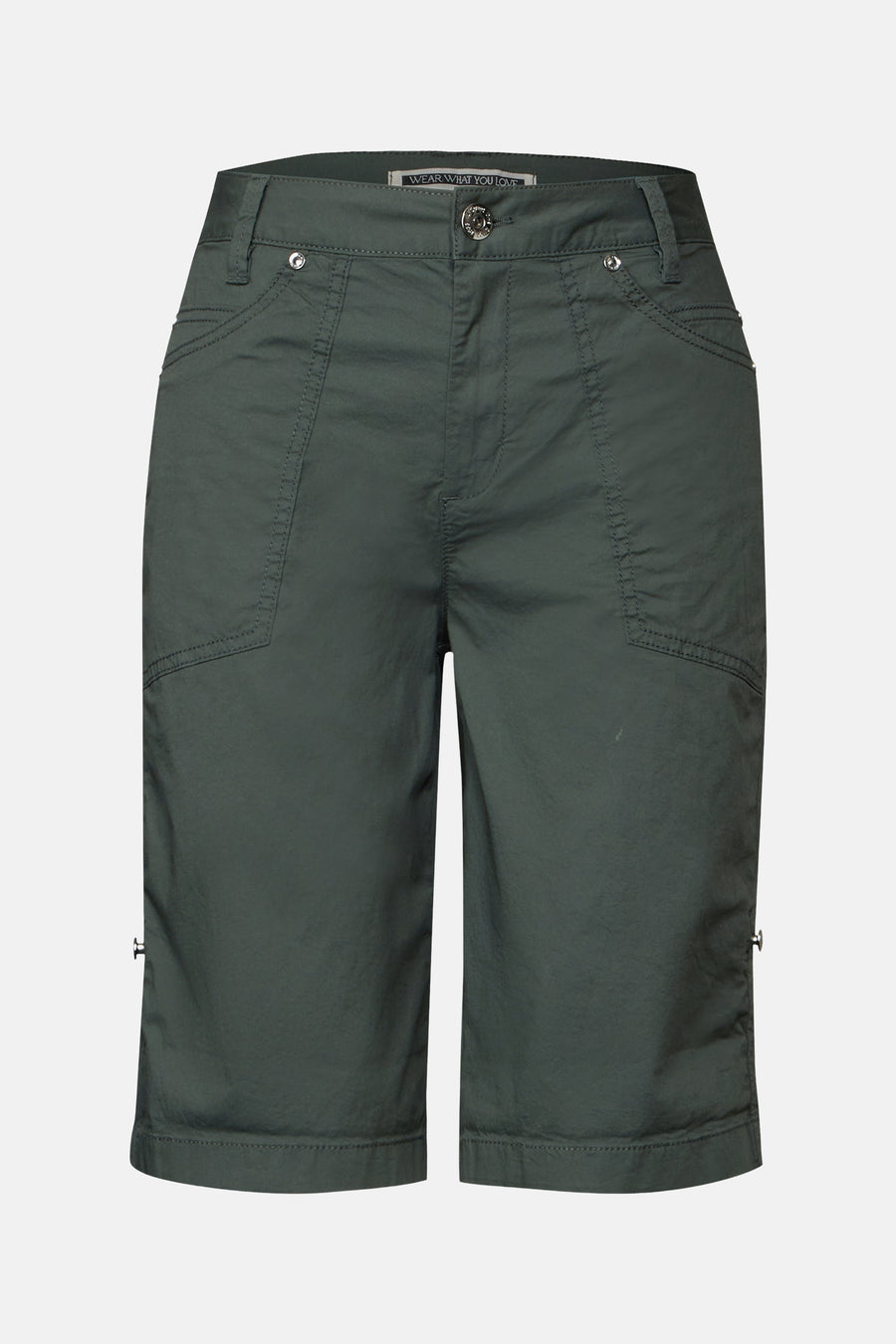 Bermuda kaki de Street One, avec poches avant et fermeture à bouton.