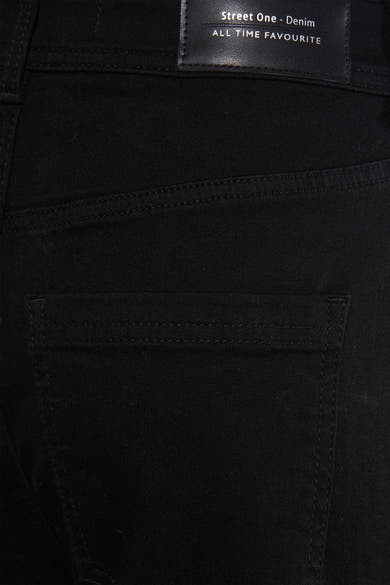 Jean bootcut noir en denim de Street One avec poche arrière et couture apparente.