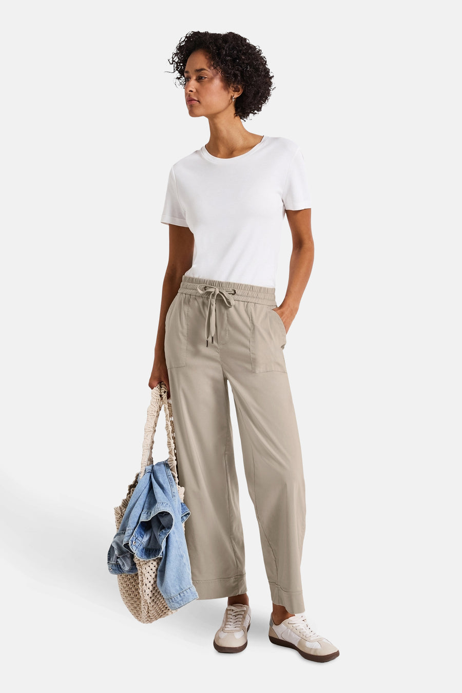 Pantalon décontracté beige de STREET ONE, avec cordon de serrage à la taille et poches latérales.
