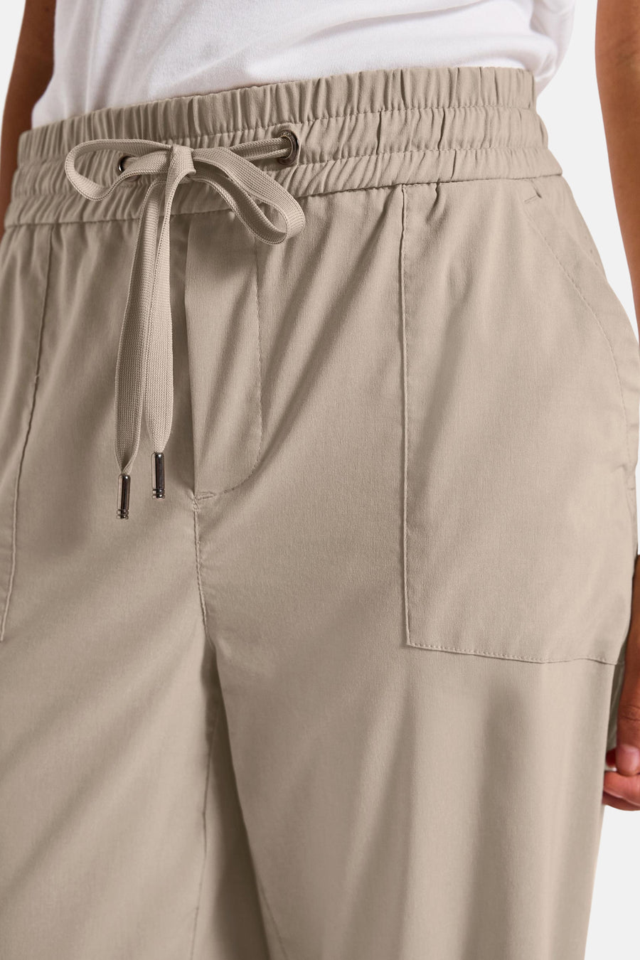 Pantalon beige décontracté, de STREET ONE, avec taille élastique à cordon de serrage et poches plaquées.