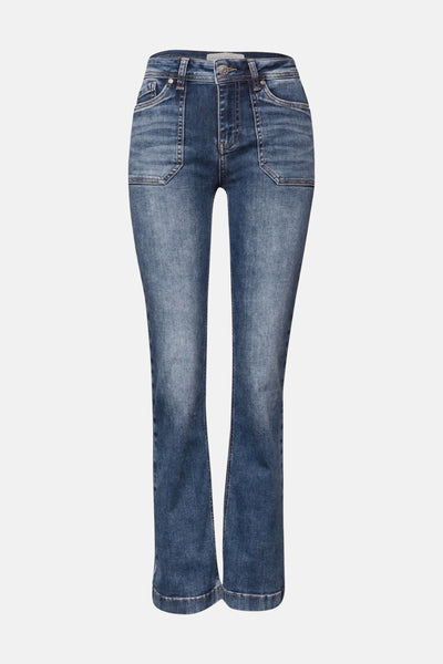 Jean bootcut en denim bleu moyen de STREET ONE, avec poches cargo et ourlets travaillés.