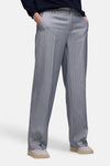 Blauwe gestreepte pantalon van STREET ONE, losse en relaxte pasvorm, te dragen met sneakers en een effen T-shirt.