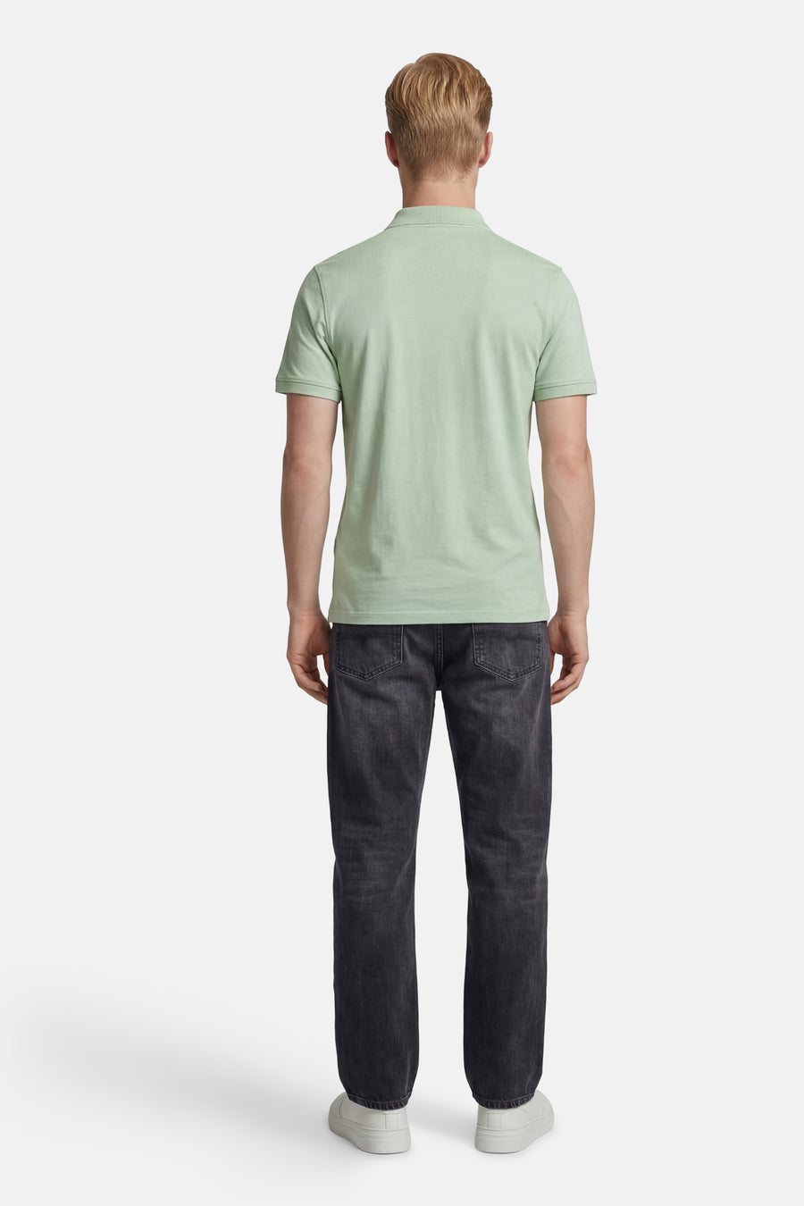 Groen poloshirt van piquébreiwerk van Levi's®, achterzijde.