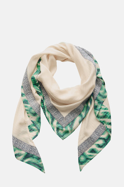 Foulard multicolore de Street One, avec motif losange et texture plissée.
